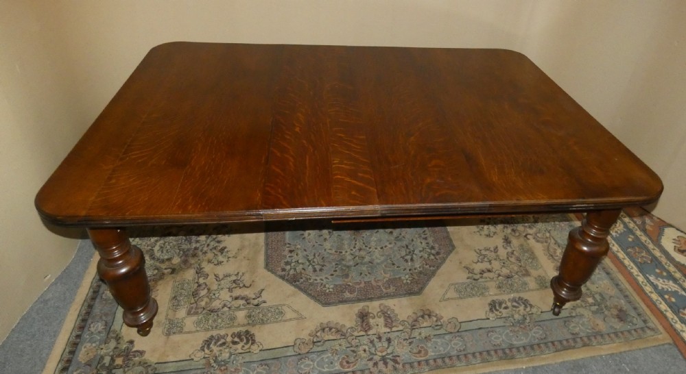 extending oak dining table - Robson & Son, Newcastle View III