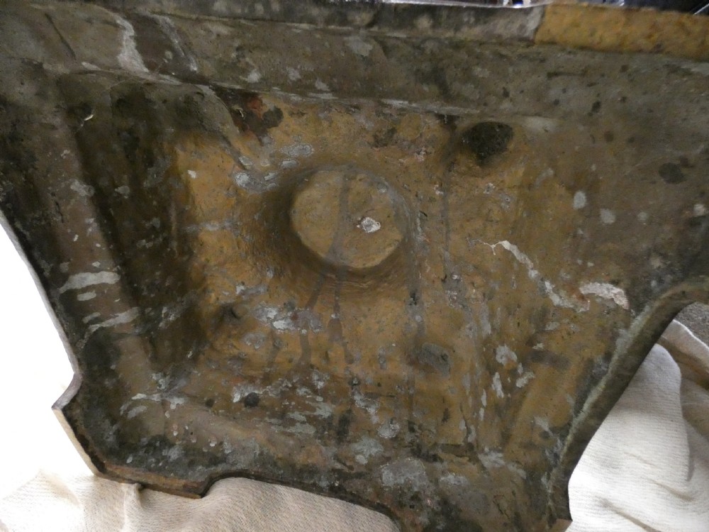 Bronze column View VI