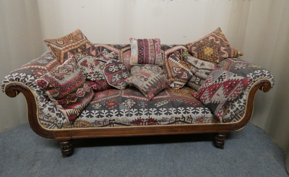 Kilim sofa View II
