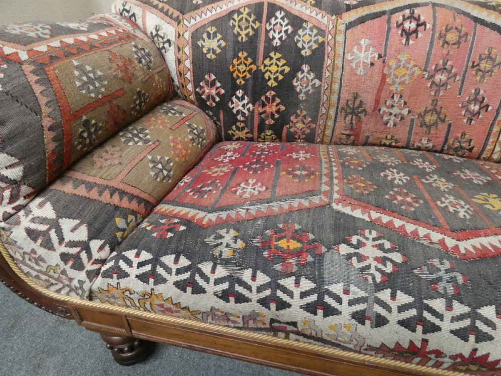 Kilim sofa View VI