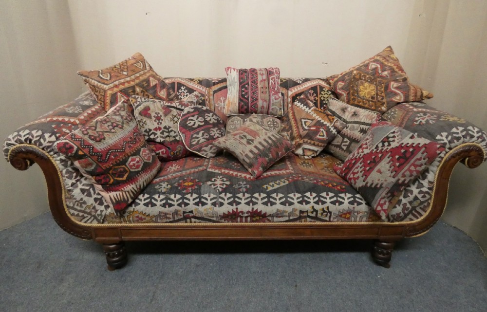 Kilim sofa View X