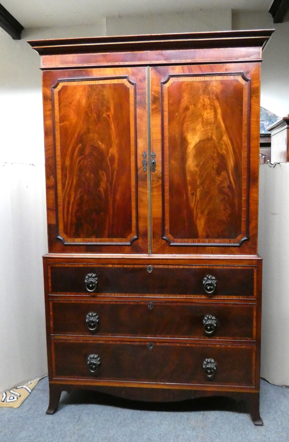 Georgian mahogany linen press