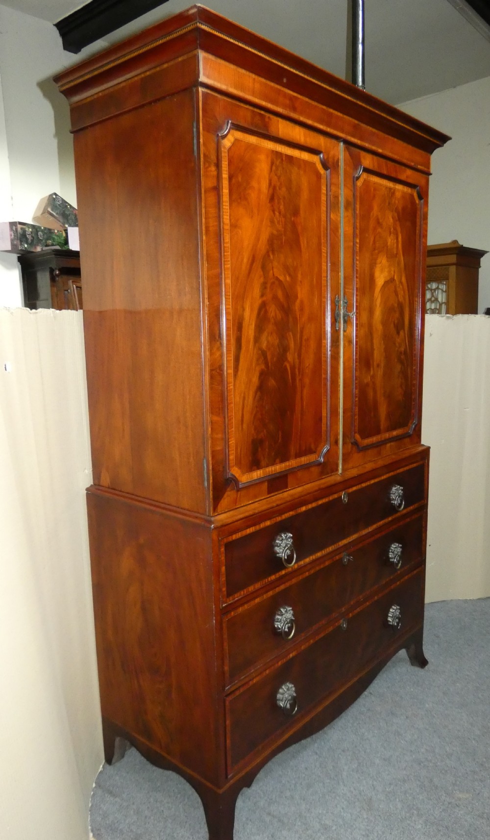 Georgian mahogany linen press View V