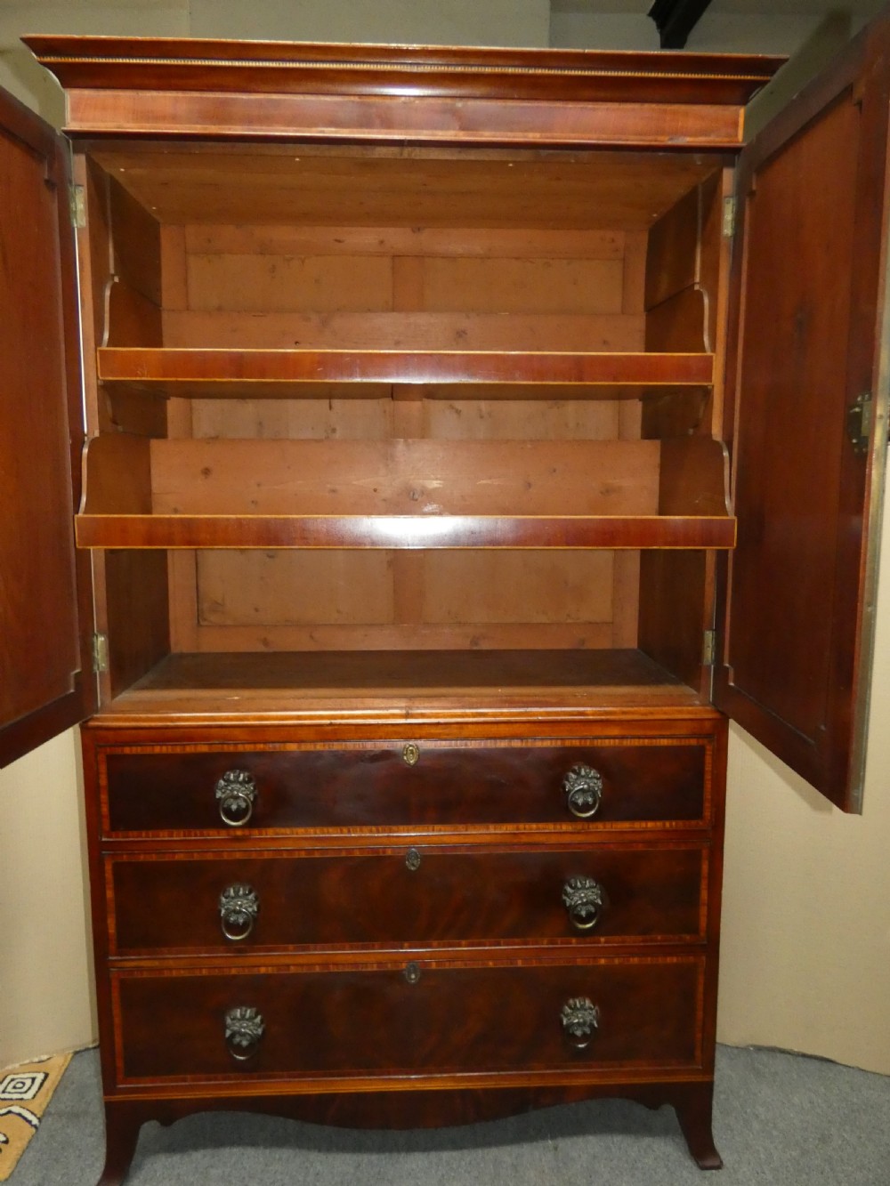 Georgian mahogany linen press View VII