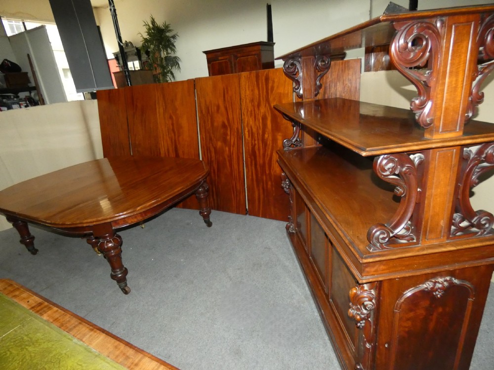 19' mahogany dining table with 6 leaves & leaf carrier View II