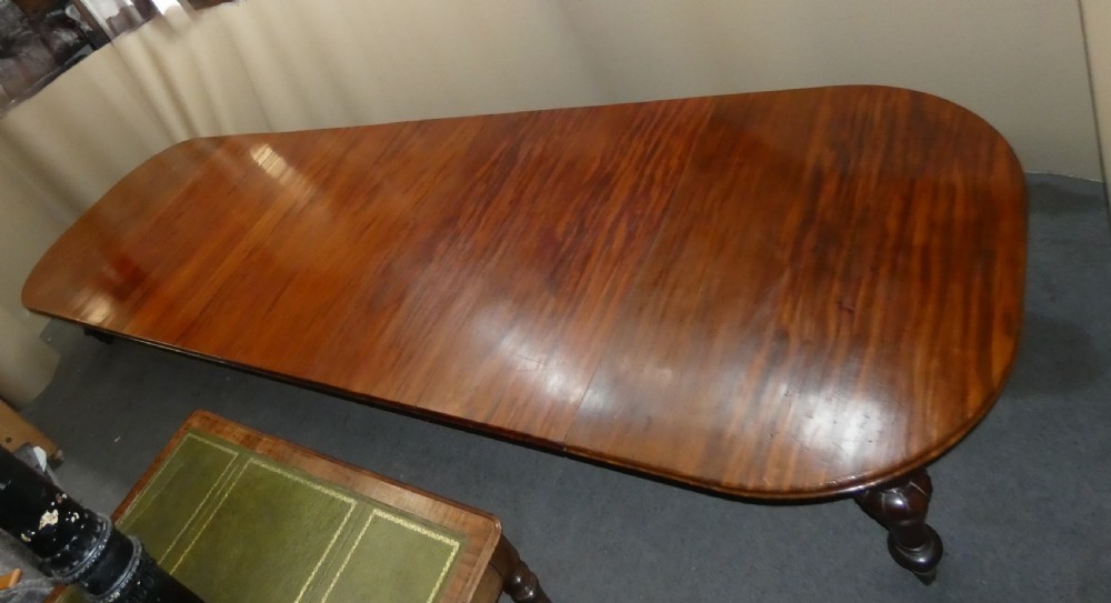 19' mahogany dining table with 6 leaves & leaf carrier View V