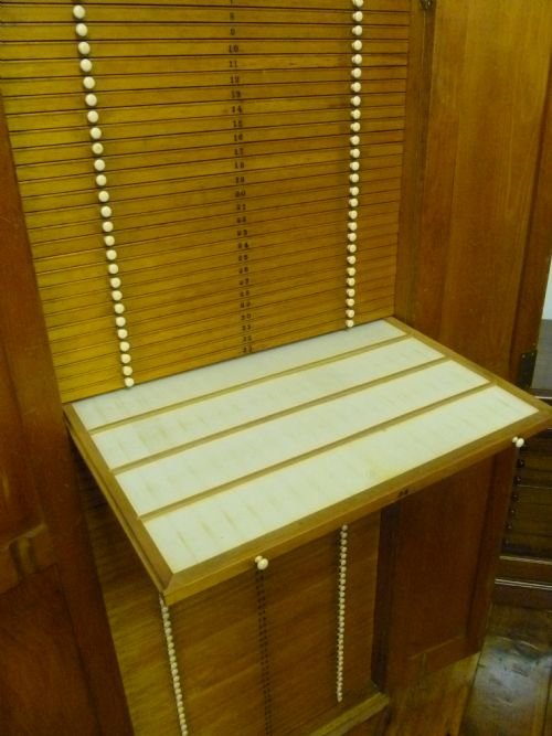 fig 1. VICTORIAN ANTIQUE MICROSCOPE SLIDE COLLECTORS CABINET