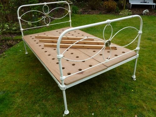 fig 2. A GOOD VICTORIAN BRASS AND IRON BED.