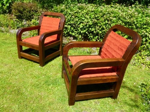 fig 1. A PAIR OF ART DECO CLUB CHAIRS IN ENGLISH OAK