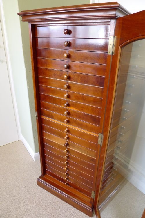 fig 2. FINE VICTORIAN MAHOGANY 20 DRAWER COLLECTORS CABINET