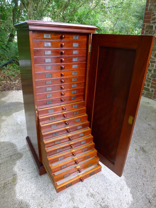 A Fine Victorian Honduras Mahogany 20 Drawer Collectors Cabinet