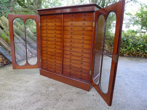 fig 3. A SUPERB 32 DRAWER, VICTORIAN MAHOGANY COLLECTORS CABINET CIRCA 1870
