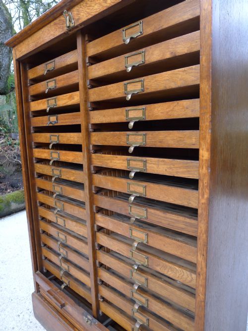 fig 3. A SUPERB 28 DRAWER OAK TAMBOUR FRONTED COLLECTORS CABINET CIRCA 1900