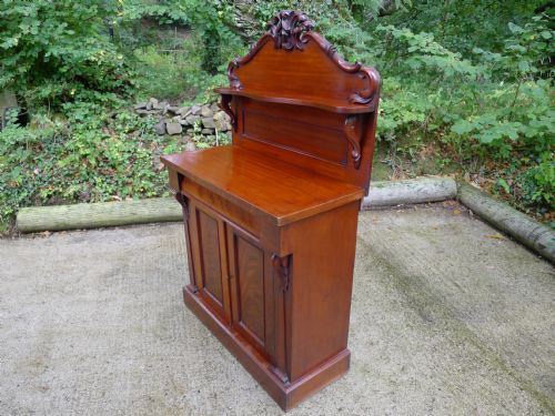 fig 2. AN UNUSUALLY SMALL VICTORIAN MAHOGANY CHIFFONIER SIDEBOARD SHELVED BACK CIRCA1880.