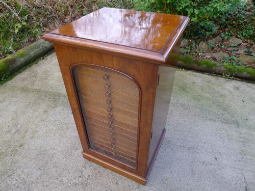 fig 2. A SOLID MAHOGANY 16 DRAWER COLLECTORS CABINET BY LEONARD TATCHELL CIRCA 1880