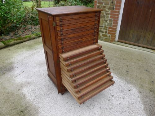 A Solid Oak Victorian 20 Drawer Collectors Cabinet Circa 1890