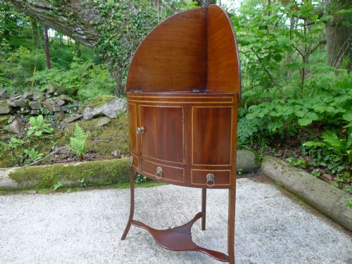 A GOOD GEORGIAN BOW FRONT MAHOGANY CORNER DISPLAY STANDWASH STAND WITH RARE FOLD DOWN TOP CIRCA 1790 - ADDITIONAL PHOTO 4