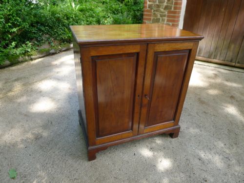 fig 1. A GEORGIAN MAHOGANY COLLECTORS CABINET CIRCA 1820 WITH COLLECTION OF EXOTIC BUTTERFLIES AND MOTHS.