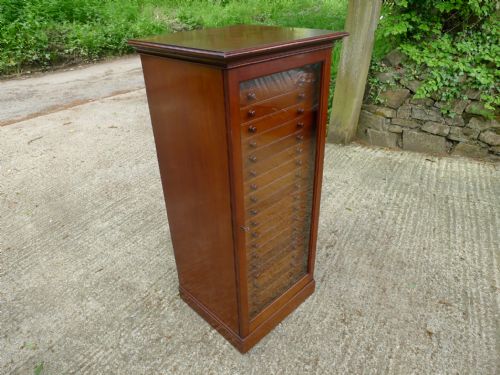 fig 1. A SOLID MAHOGANY 20 DRAWER COLLECTORS CABINET CIRCA 1900.