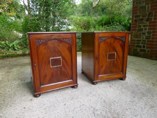 fig 2. A FINE PAIR OF EARLY 19TH CENTURY COLLECTORS CABINETS. PROPERTY OF THOMAS VERNON WOLLASTON 1822-1878.