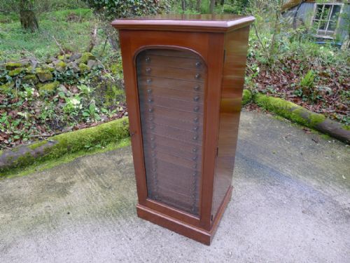 A Fine 20 Drawer Mahogany Collectors Cabinet by Messrs Watkins & Doncaster. Circa 1900.