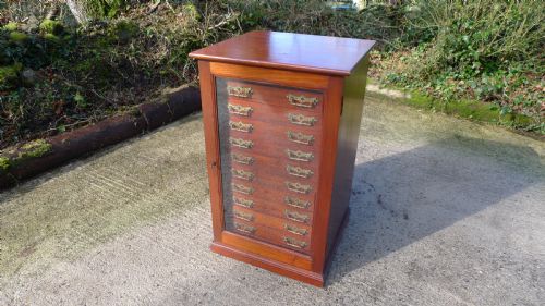 A Good Victorian Mahogany 12 Drawer Specimen Collectors Cabinet. Circa 1890