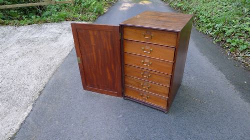 A Good Six Drawer Mahogany Collectors Cabinet Circa 1830. Deep Drawers.