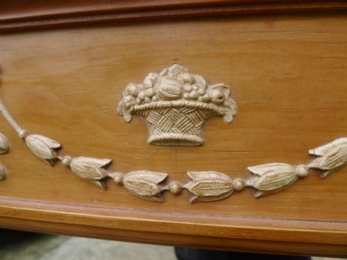A FINE AND ORIGINAL LATE 18THEARLY 19TH CENTURY OVERMANTEL IN PINE AND GESSO ORIGINAL GLASS - ADDITIONAL PHOTO 6