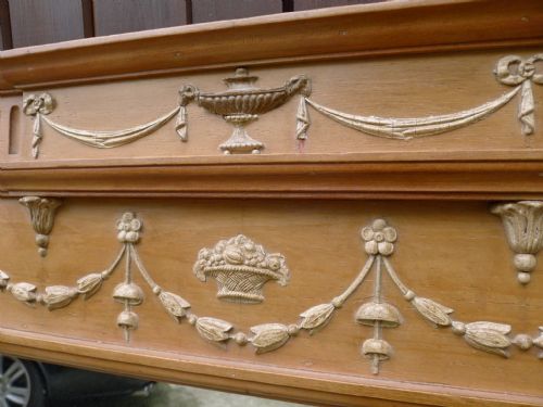 A FINE AND ORIGINAL LATE 18THEARLY 19TH CENTURY OVERMANTEL IN PINE AND GESSO ORIGINAL GLASS - ADDITIONAL PHOTO 9