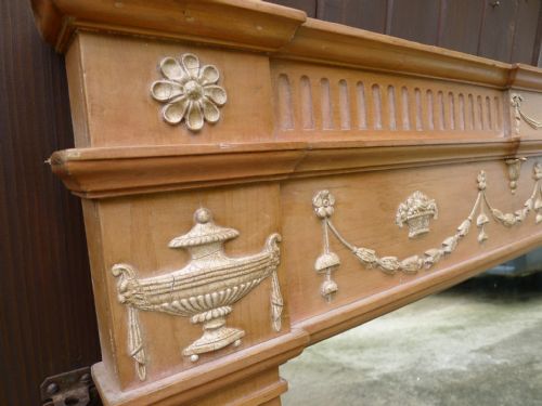 A FINE AND ORIGINAL LATE 18THEARLY 19TH CENTURY OVERMANTEL IN PINE AND GESSO ORIGINAL GLASS - ADDITIONAL PHOTO 10