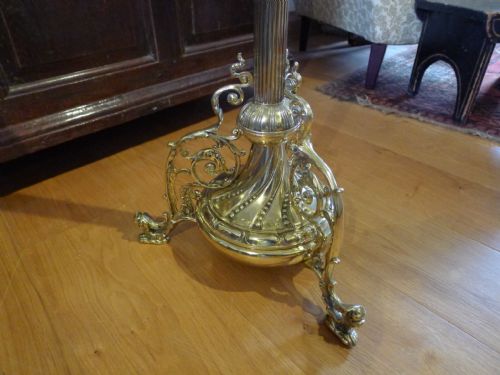 A GOOD VICTORIAN RISE AND FALL STANDARD LAMP CIRCA 1880 - ADDITIONAL PHOTO 2