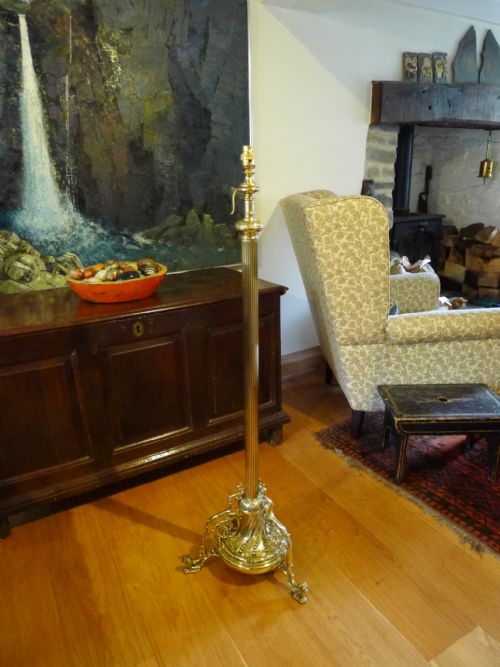 A GOOD VICTORIAN RISE AND FALL STANDARD LAMP CIRCA 1880 - ADDITIONAL PHOTO 9