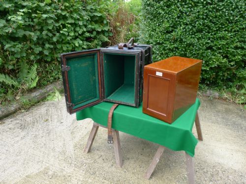 Unique and Historic Collectors Cabinet. Baron Walter Rothschild. Circa 1900.