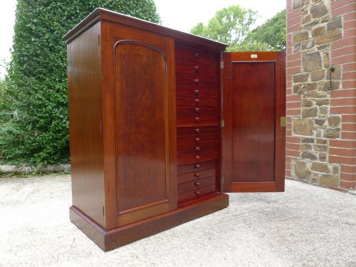 The Finest Watkins & Doncaster De-luxe 30 Drawer Collectors Cabinet. Circa 1900. Superb in Every Way.