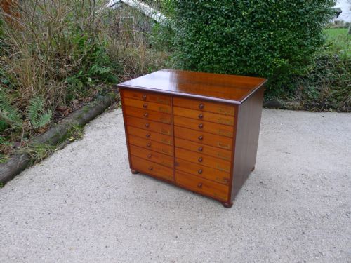 fig 1. A FINE VICTORIAN DEAL & MAHOGANY GRADUATED COLLECTORS CABINET. CIRCA 1870.