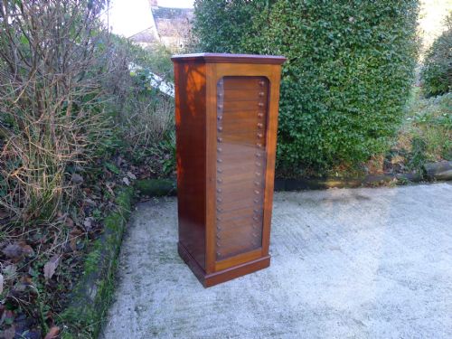 fig 1. A CLASSIC 20 DRAWER COLLECTORS CABINET BY MESSRS WATKINS & DONCASTER. CIRCA 1890