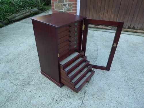 An Excellent  Mahogany 12 Drawer Collectors Cabinet Circa 1920.