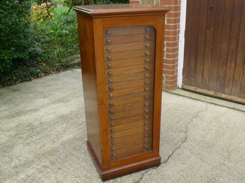 fig 1. SUPERB 20 DRAWER W&D DE-LUXE MAHOGANY COLLECTORS CABINET CIRCA 1890