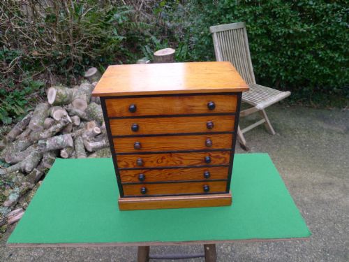 fig 2. AN EXCELLENT 6 DRAWER COLLECTORS CABINET BY J.T.CROCKETT OF LONDON. CIRCA 1890