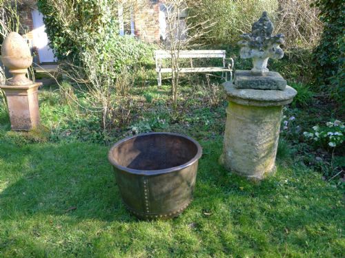 A FINE GEORGIAN COPPER LOG BIN CIRCA 1820 - ADDITIONAL PHOTO 2