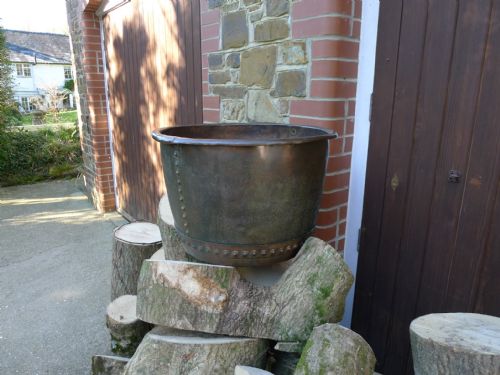 A FINE GEORGIAN COPPER LOG BIN CIRCA 1820 - ADDITIONAL PHOTO 8
