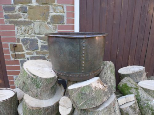 A FINE GEORGIAN COPPER LOG BIN CIRCA 1820 - ADDITIONAL PHOTO 9