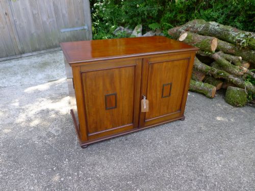 A SOLID MAHOGANY 20 DRAWER COLLECTORS CABINET BY JTCROCKETT CAVENDISH SQUARE LONDON CIRCA 1890 - ADDITIONAL PHOTO 1