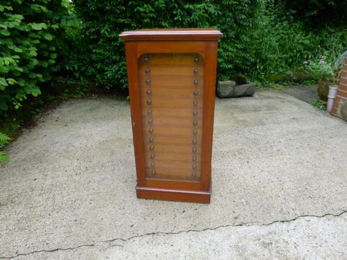 A GOOD 15 DRAWER INSECT COLLECTORS CABINET BY MESSRS WATKINS DONCASTER CIRCA 1890 - ADDITIONAL PHOTO 6