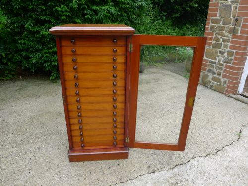 A GOOD 15 DRAWER INSECT COLLECTORS CABINET BY MESSRS WATKINS DONCASTER CIRCA 1890 - ADDITIONAL PHOTO 8