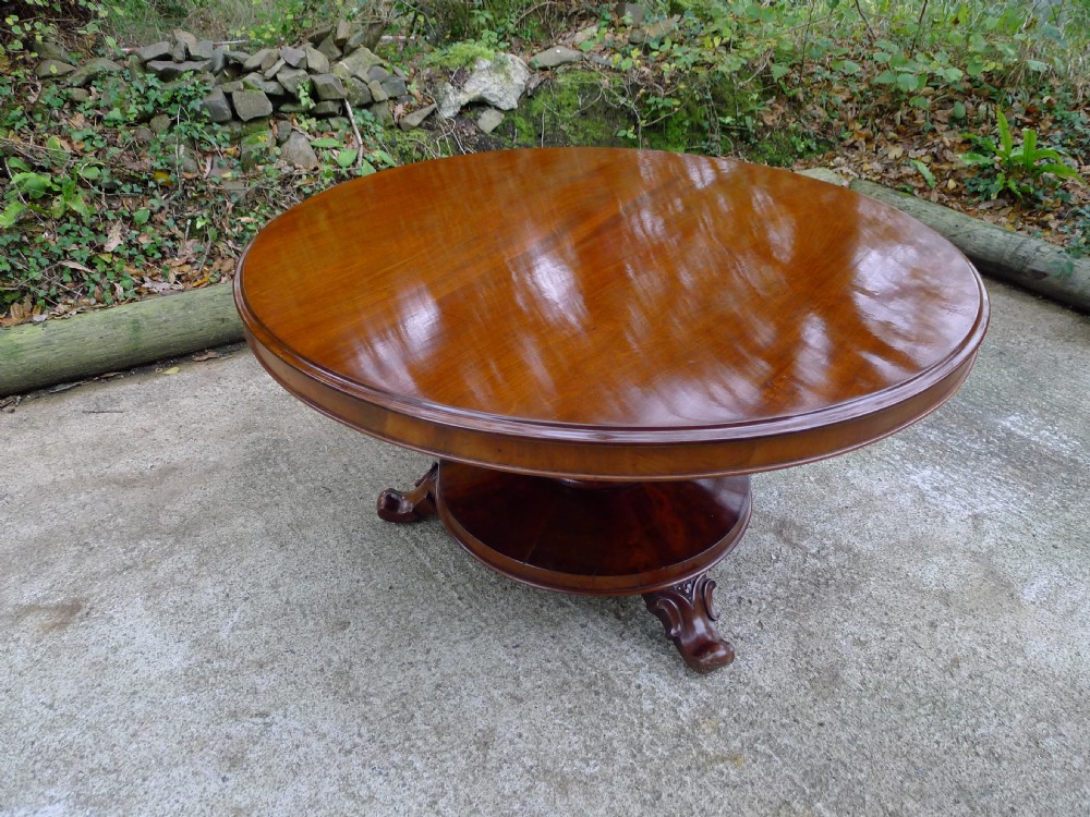 FINE VICTORIAN MAHOGANY LOO OR 'TIP-TOP' DINING TABLE. CIRCA 1870.