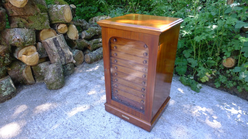 A GOOD MAHOGANY 12 DRAWER COLLECTORS CABINET BY WATKINS & DONCASTER LATE OF THE EMMINENT ENTOMOLOGIST P.W.CRIBB. View XVI