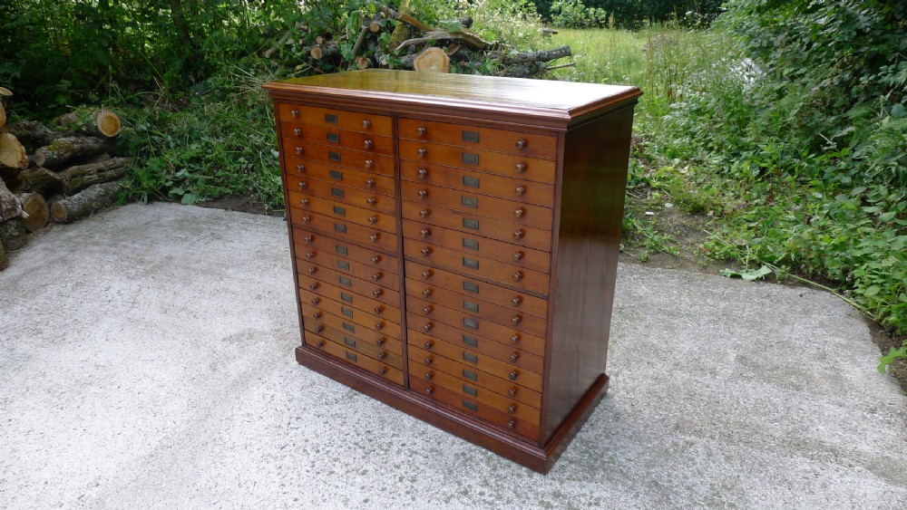 A GOOD 30 DRAWER COLLECTORS CABINET BY J.T.CROCKETT,CAVENDISH SQUARE, LONDON. CONTINENTAL DEPTH DRAWERS. CIRCA 1890 View VII