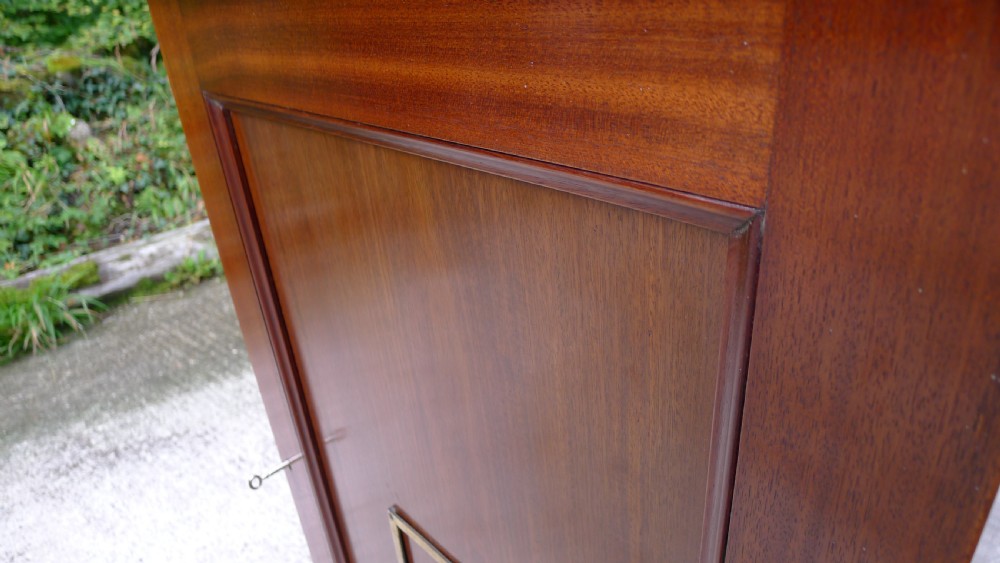 A SUPERB 12 DRAWER MAHOGANY COLLECTORS CABINET BY STANDISH. CIRCA 1870. View VIII