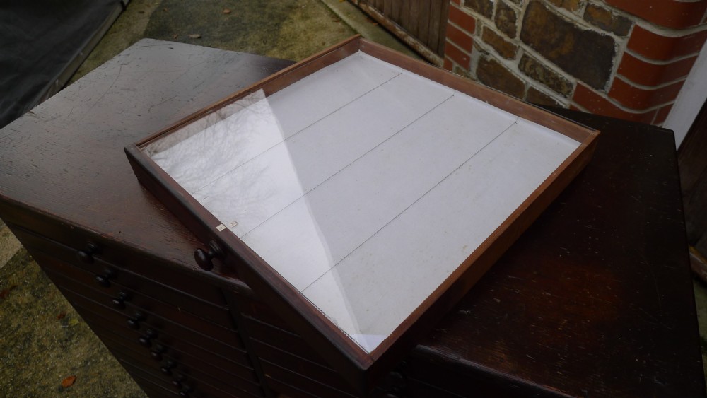 A VERY VERSATILE 30 DRAWER VICTORIAN COLLECTORS CABINET IN STAINED AND POLISHED DEAL. CIRCA 1890. View IX